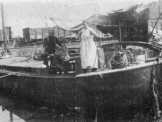 Leven-van-Binnenvaart-Schipper-Van-Pauline-Van-Komen-De-Wit-MvdV